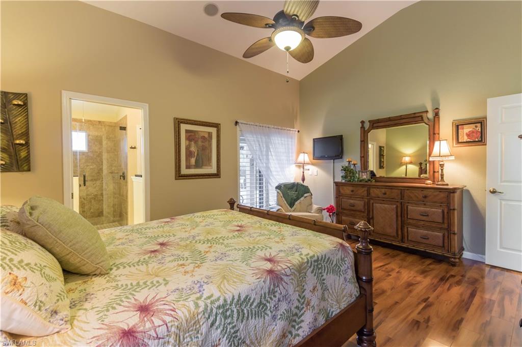 FOUNTAIN LAKES - Residential