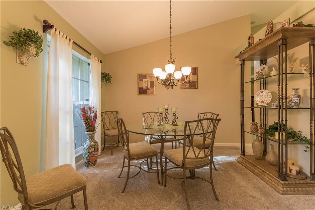 FOUNTAIN LAKES - Residential