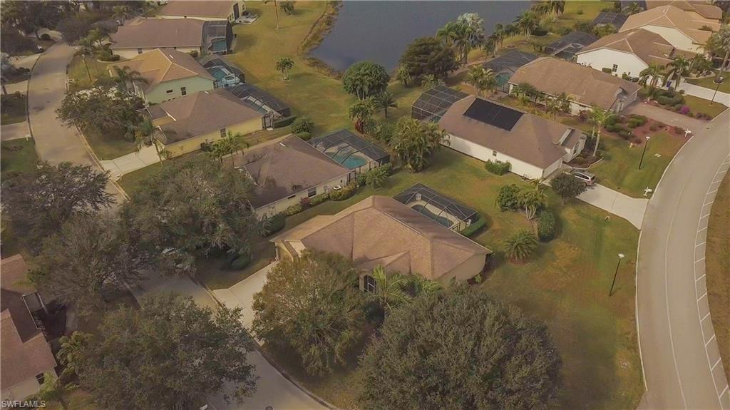 FOUNTAIN LAKES - Residential