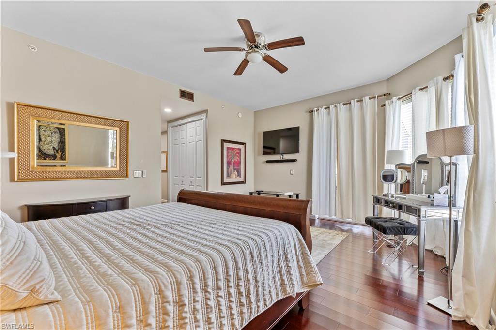 LES CHATEAUX - Residential Lease