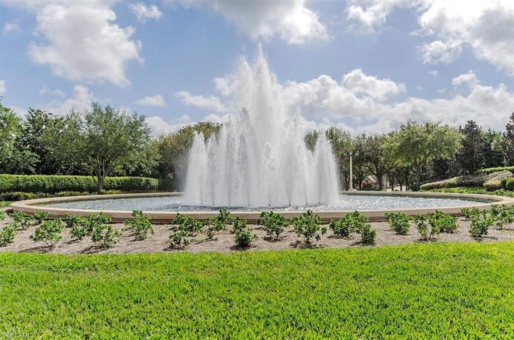 LES CHATEAUX - Residential Lease