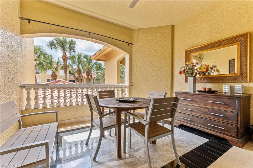 LES CHATEAUX - Residential Lease