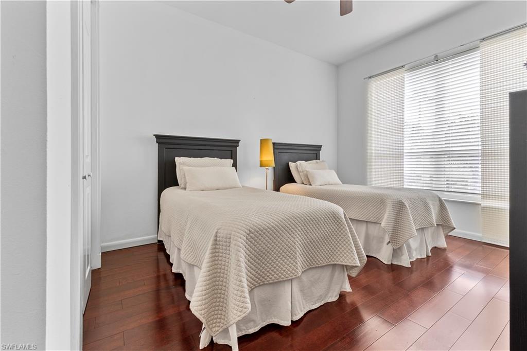 LES CHATEAUX - Residential Lease