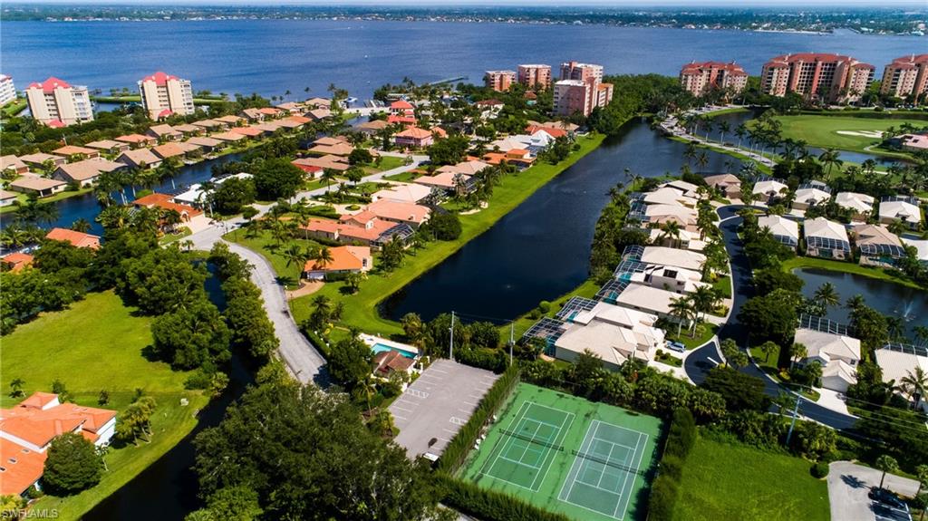 HARBOR PLACE VISTAS - Residential