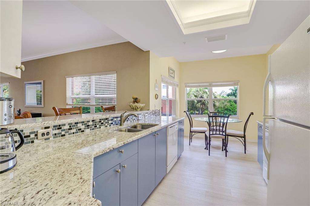 HARBOR PLACE VISTAS - Residential