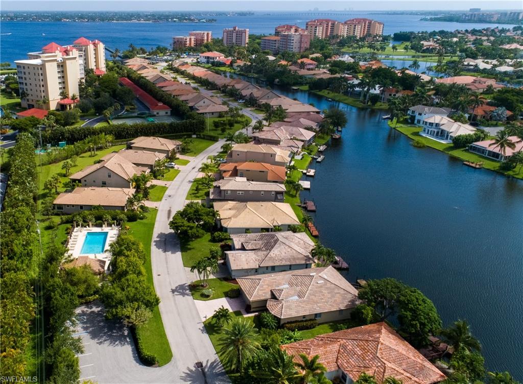 HARBOR PLACE VISTAS - Residential