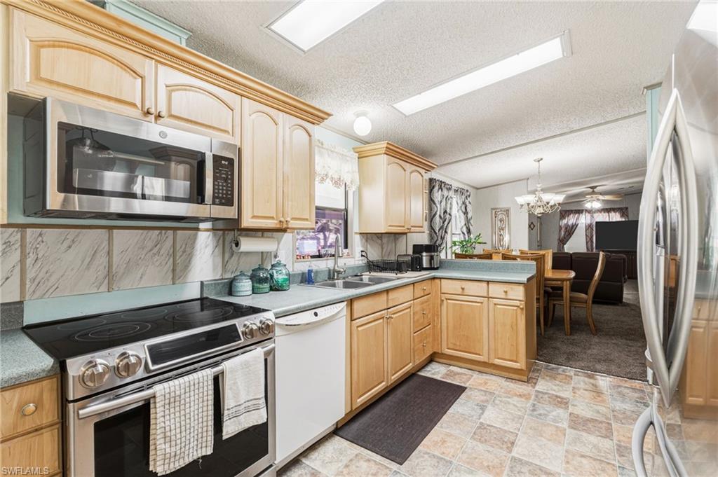 PEACE RIVER HIGHLANDS - Residential