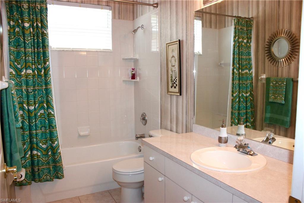 EMERALD COVE - Residential
