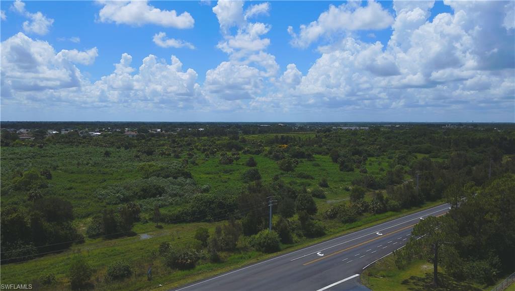 ACREAGE - Land