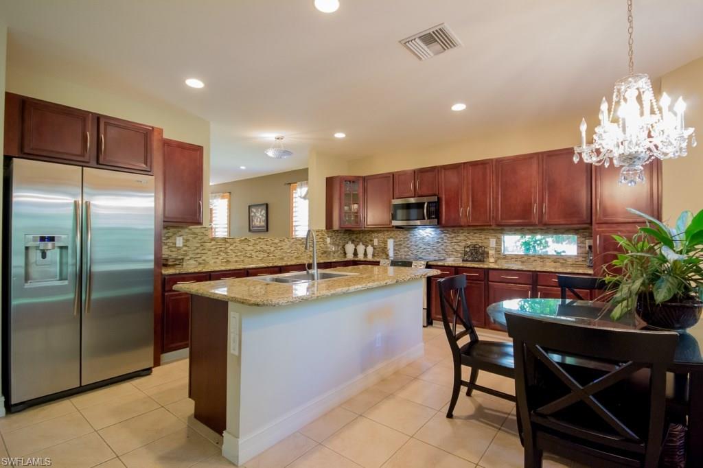 CATALINA ISLES - Residential