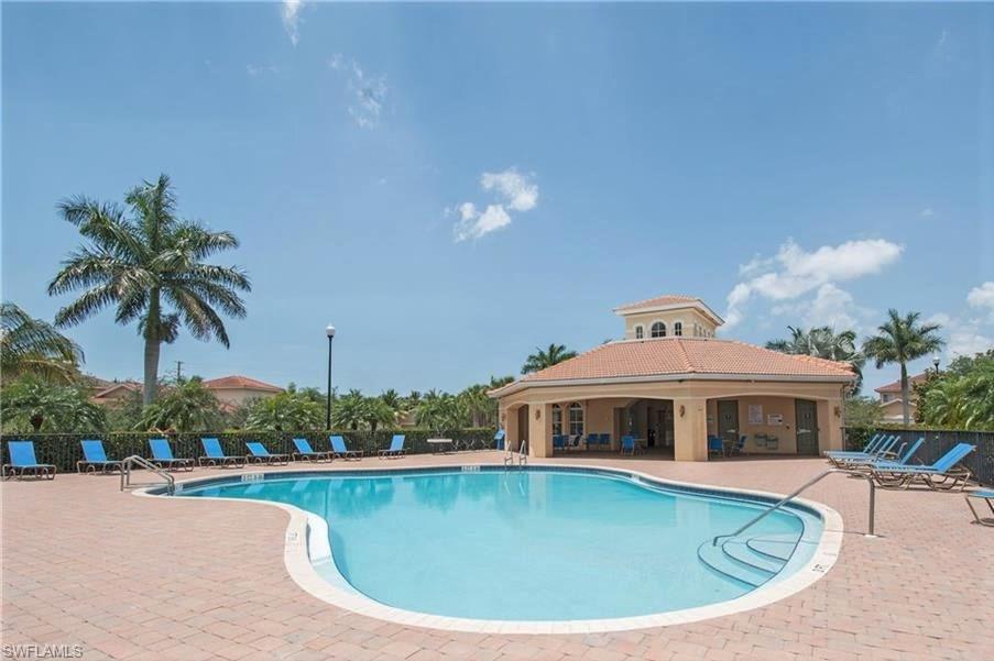 CATALINA ISLES - Residential