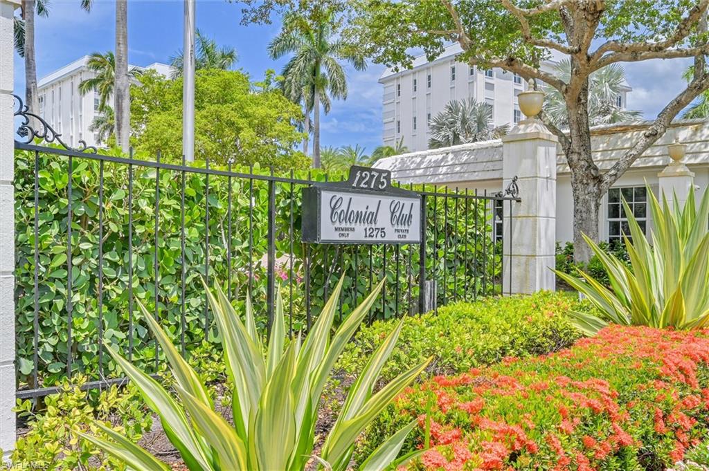 COLONIAL CLUB - Residential