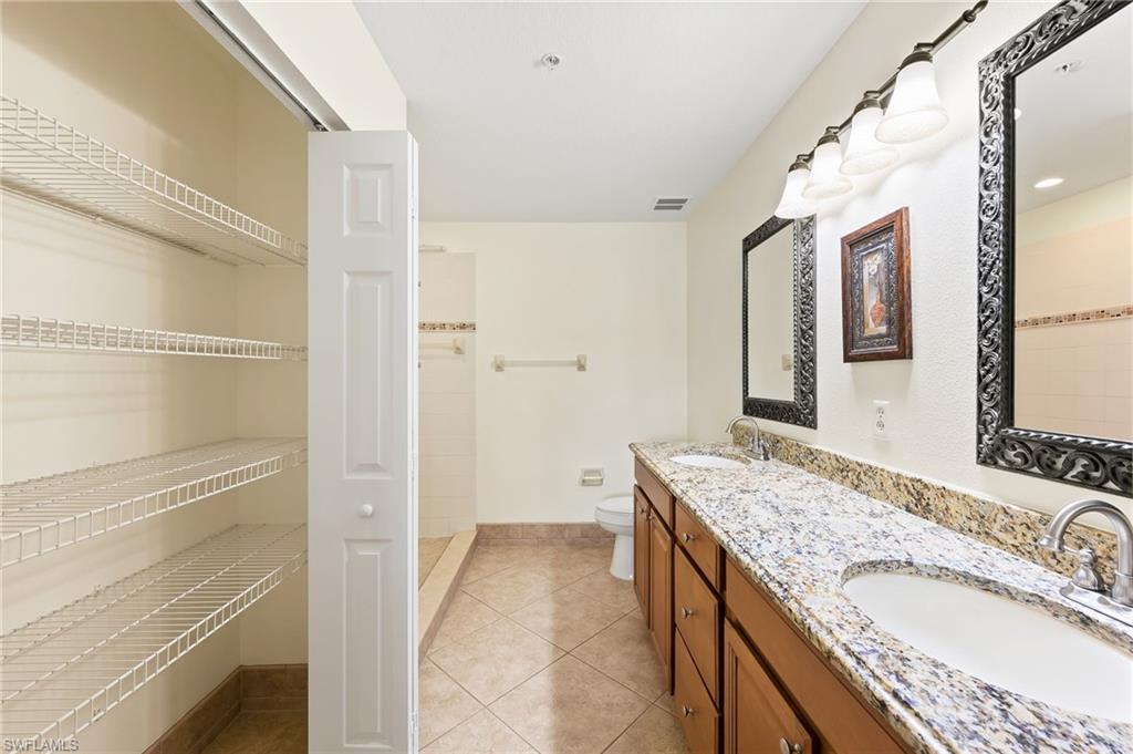HUNTINGTON LAKES - Residential