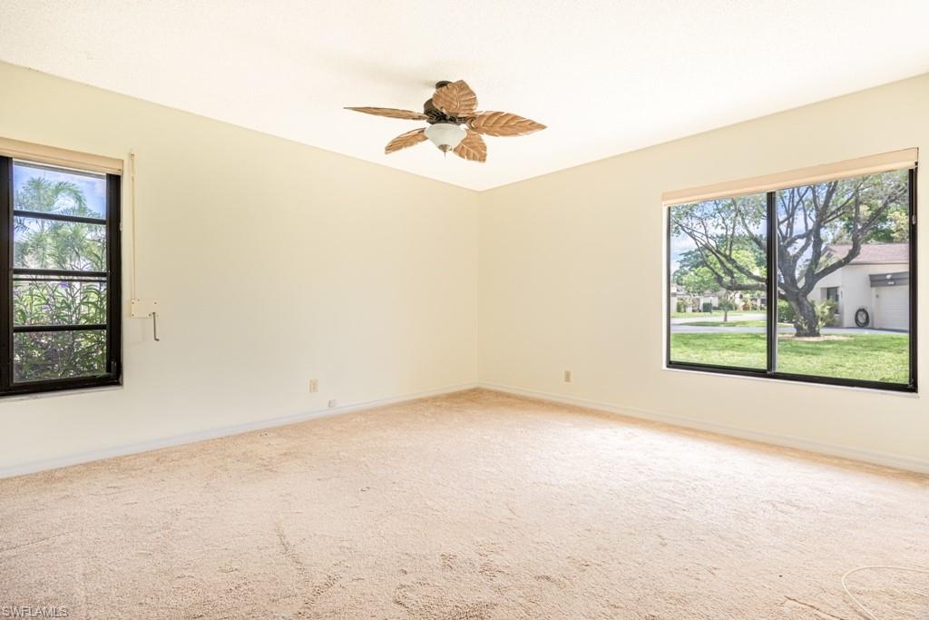 SEVEN LAKES - Residential
