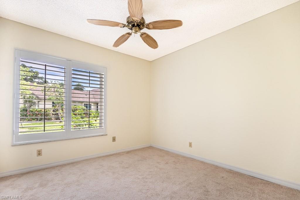 SEVEN LAKES - Residential