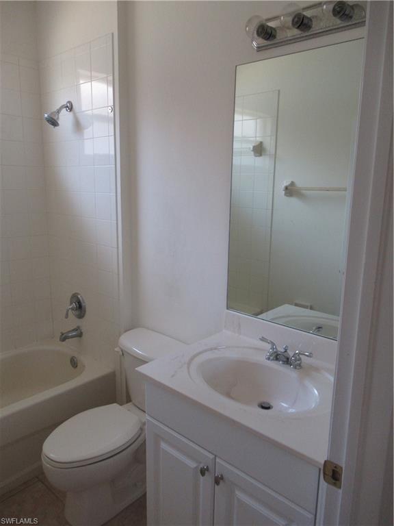BELLA TERRA - Residential Lease