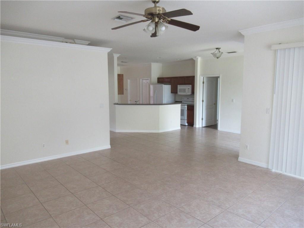BELLA TERRA - Residential Lease