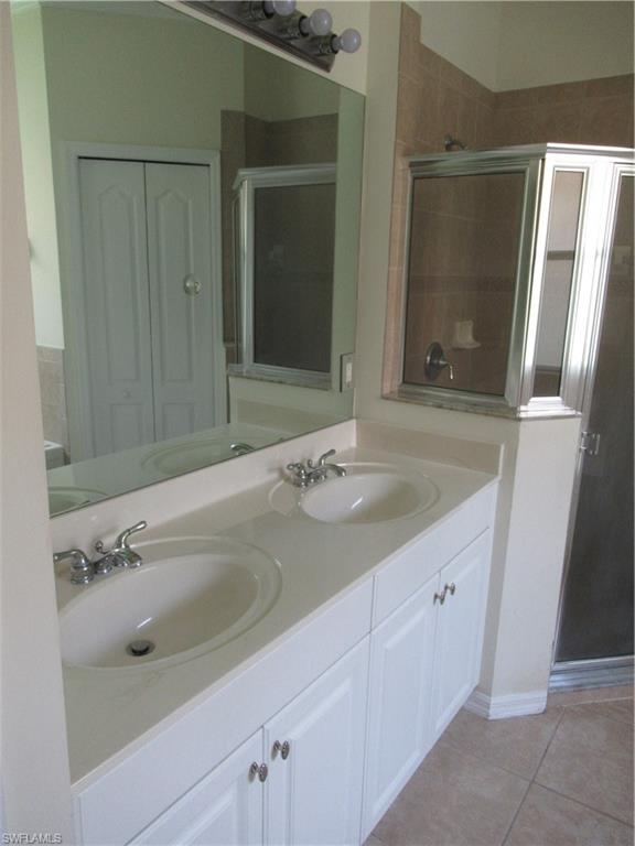 BELLA TERRA - Residential Lease