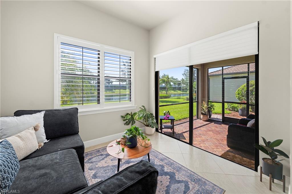 SOMERSET - Residential