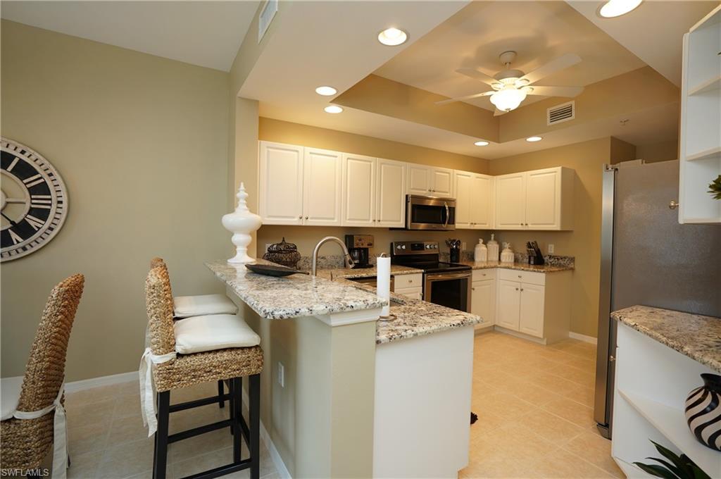 LAUREL GREENS - Residential