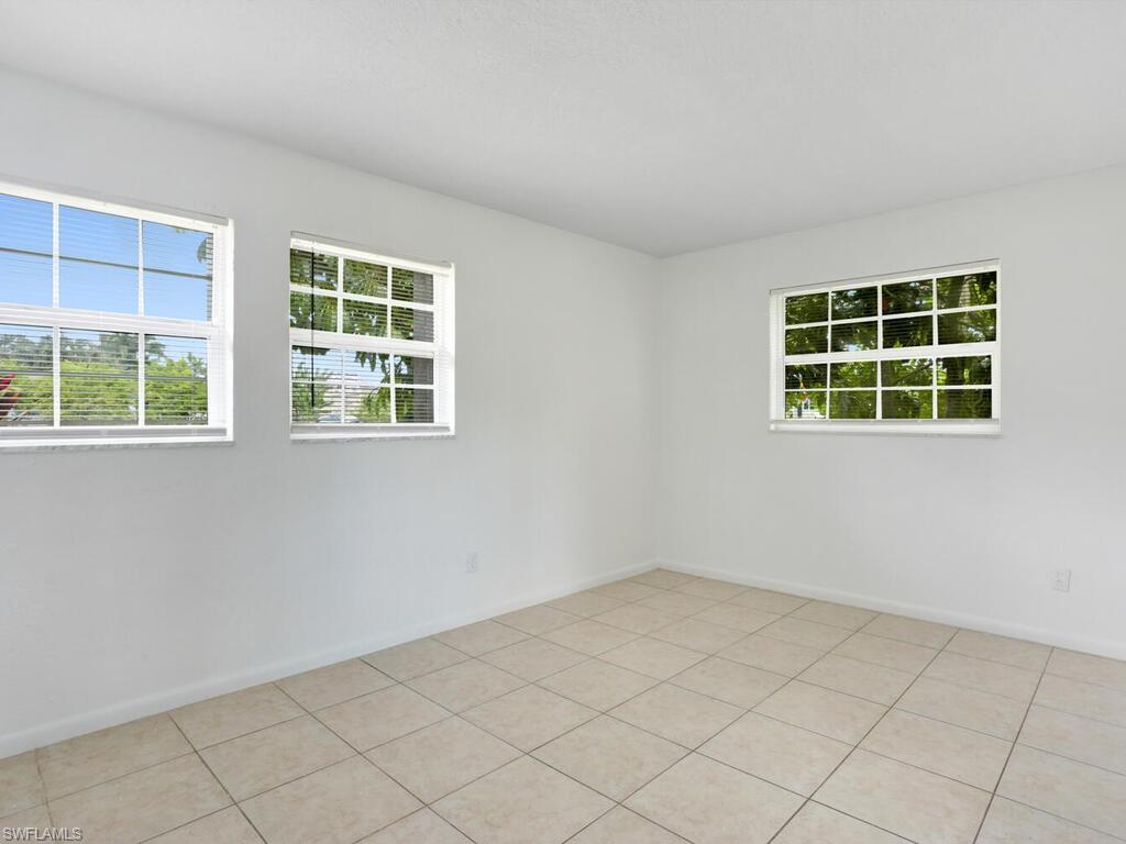 BLUE WATER SHORES - Residential