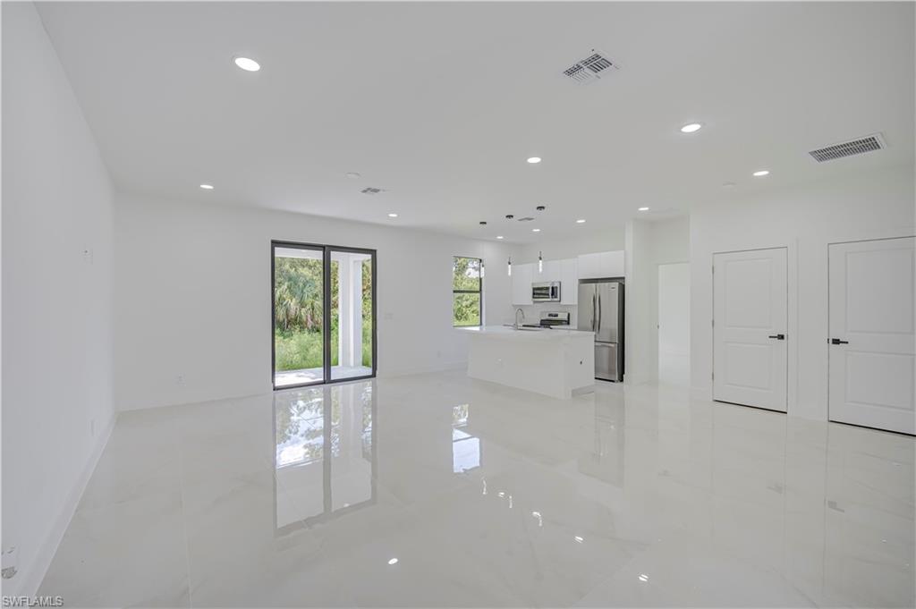 LEHIGH ACRES - Residential Lease