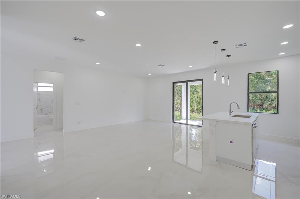 LEHIGH ACRES - Residential Lease