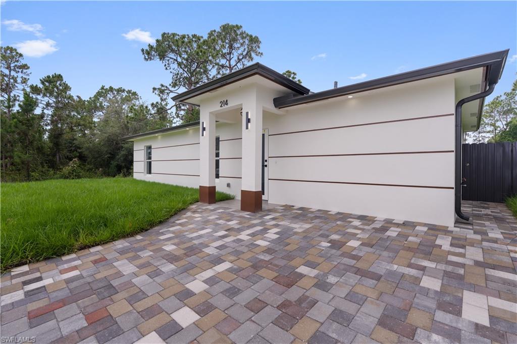 LEHIGH ACRES - Residential