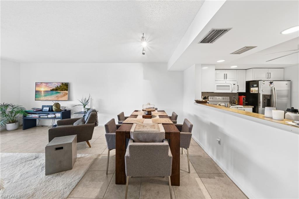 PELICAN RIDGE - Residential Lease