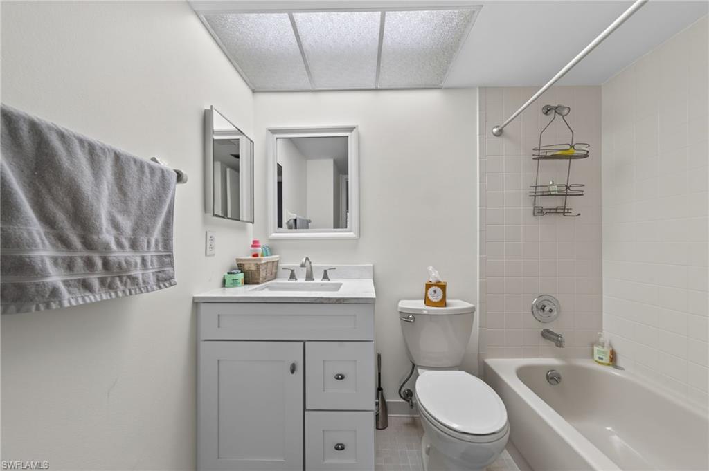 PELICAN RIDGE - Residential Lease
