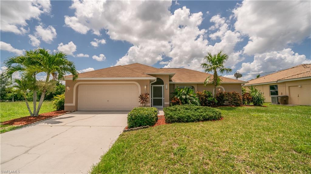 CAPE CORAL - Residential