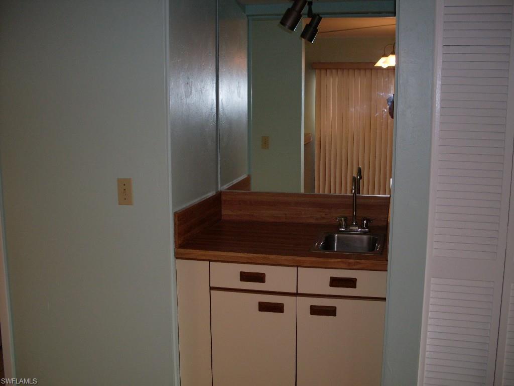 LAKESIDE AT LOCHMOOR CONDO - Residential