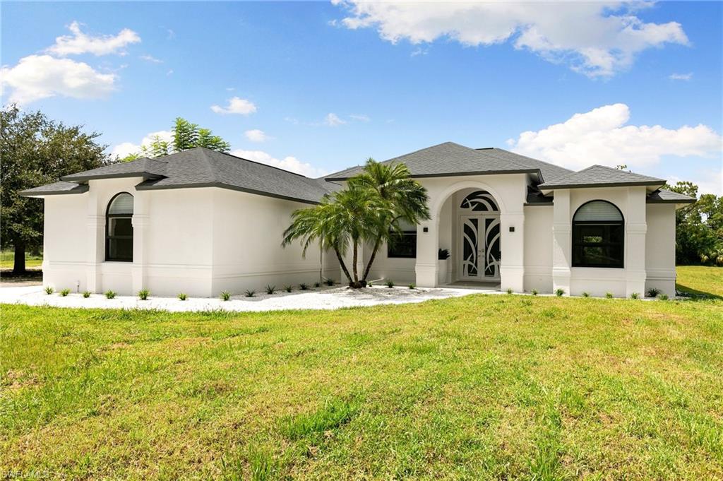 GOLDEN GATE ESTATES - Residential