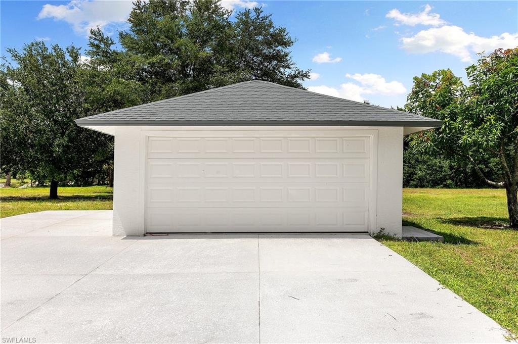 GOLDEN GATE ESTATES - Residential