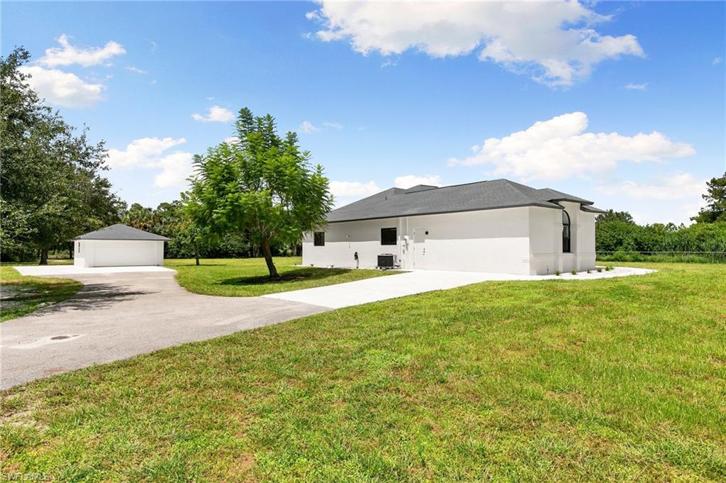 GOLDEN GATE ESTATES - Residential