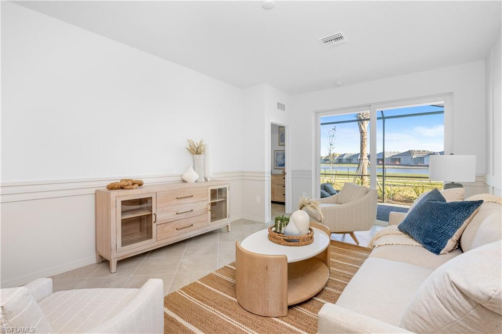 TUCKERS COVE - Residential