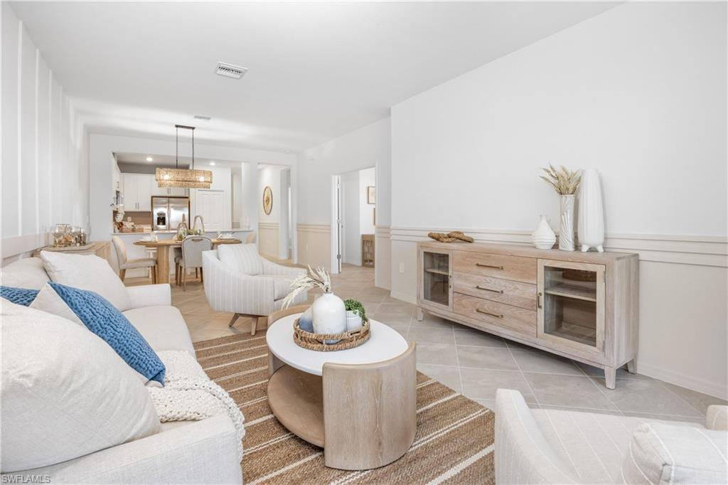 TUCKERS COVE - Residential
