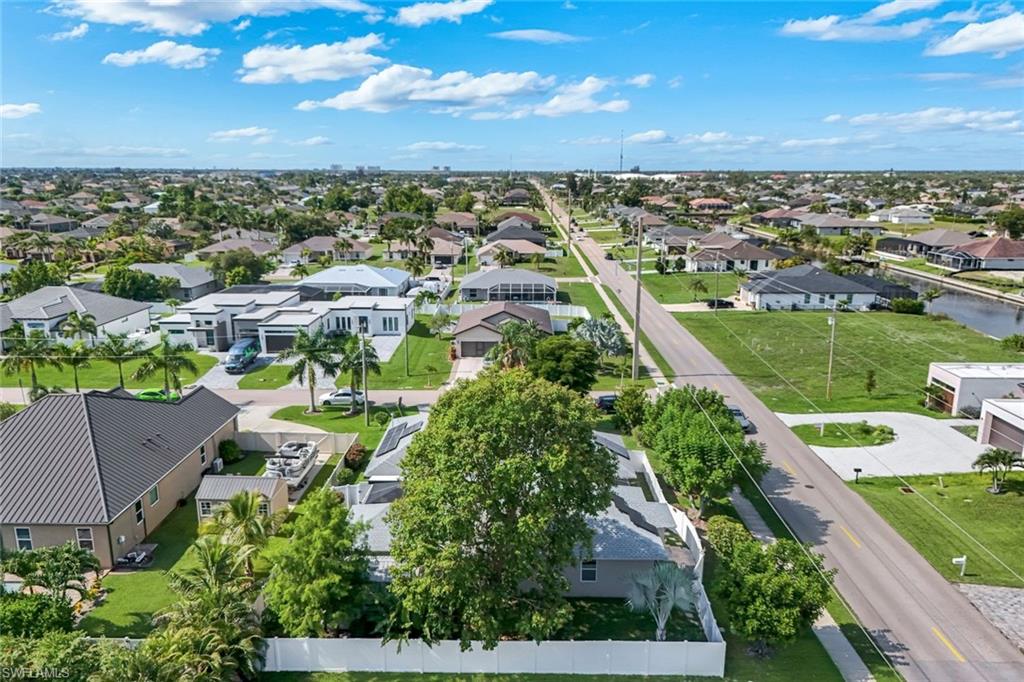 CAPE CORAL - Residential
