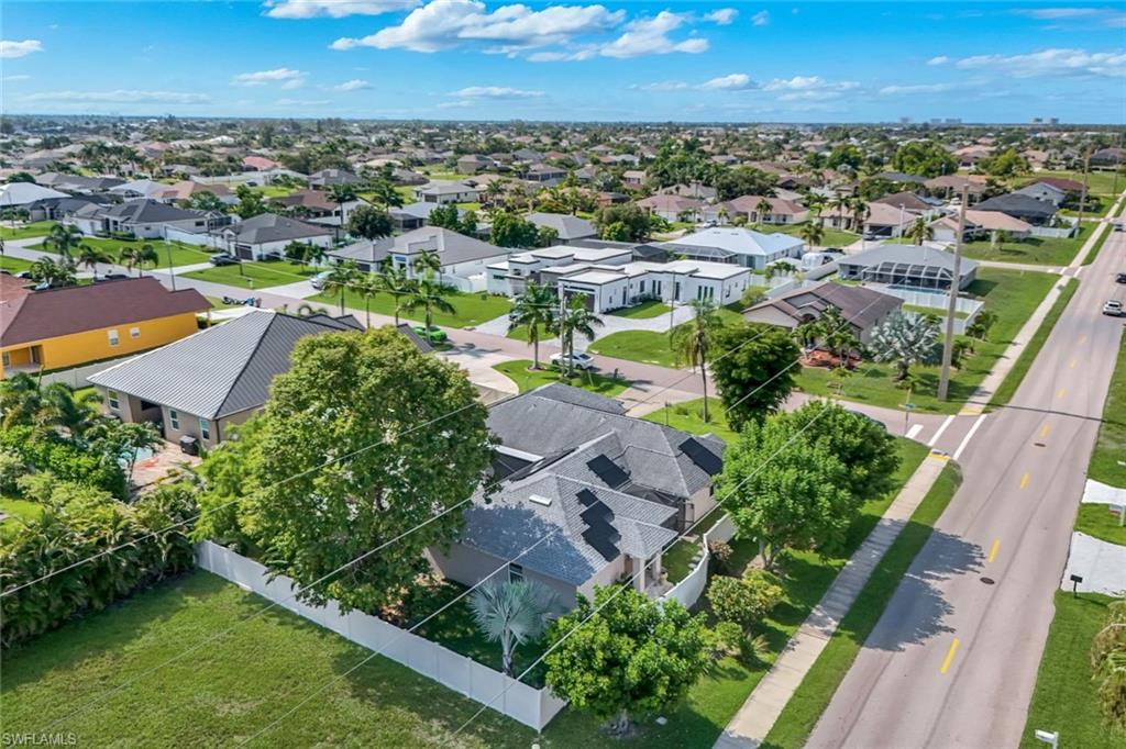 CAPE CORAL - Residential