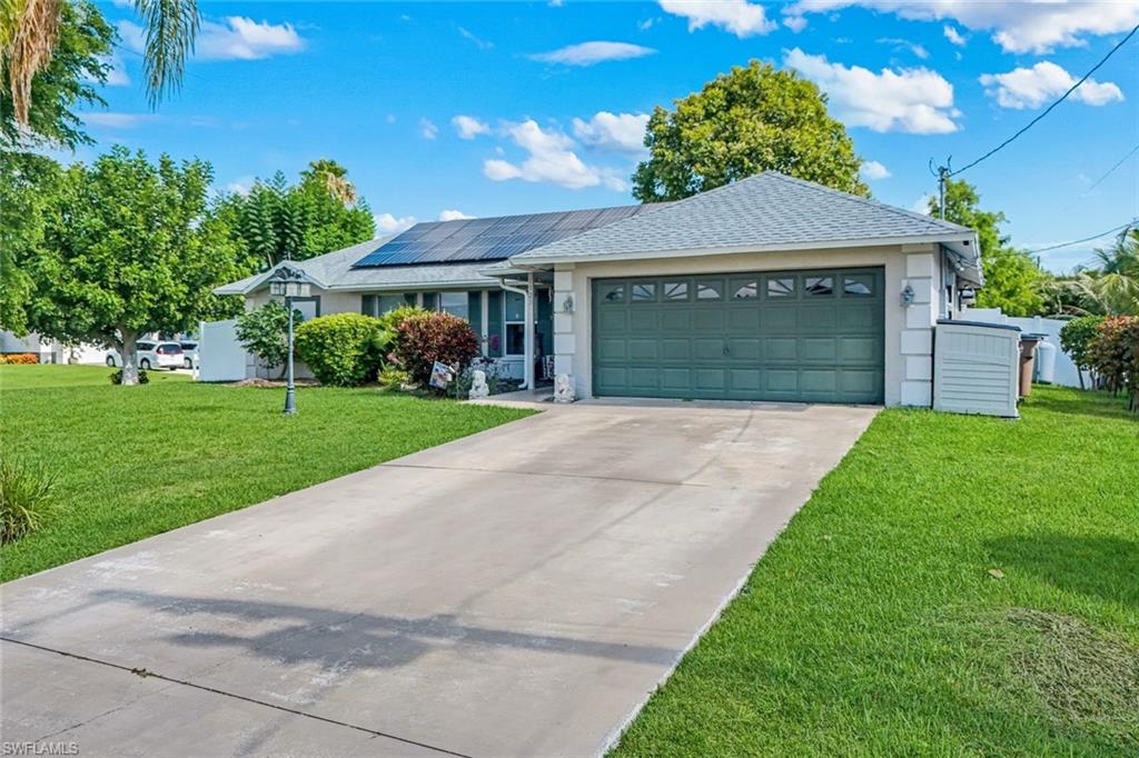 CAPE CORAL - Residential