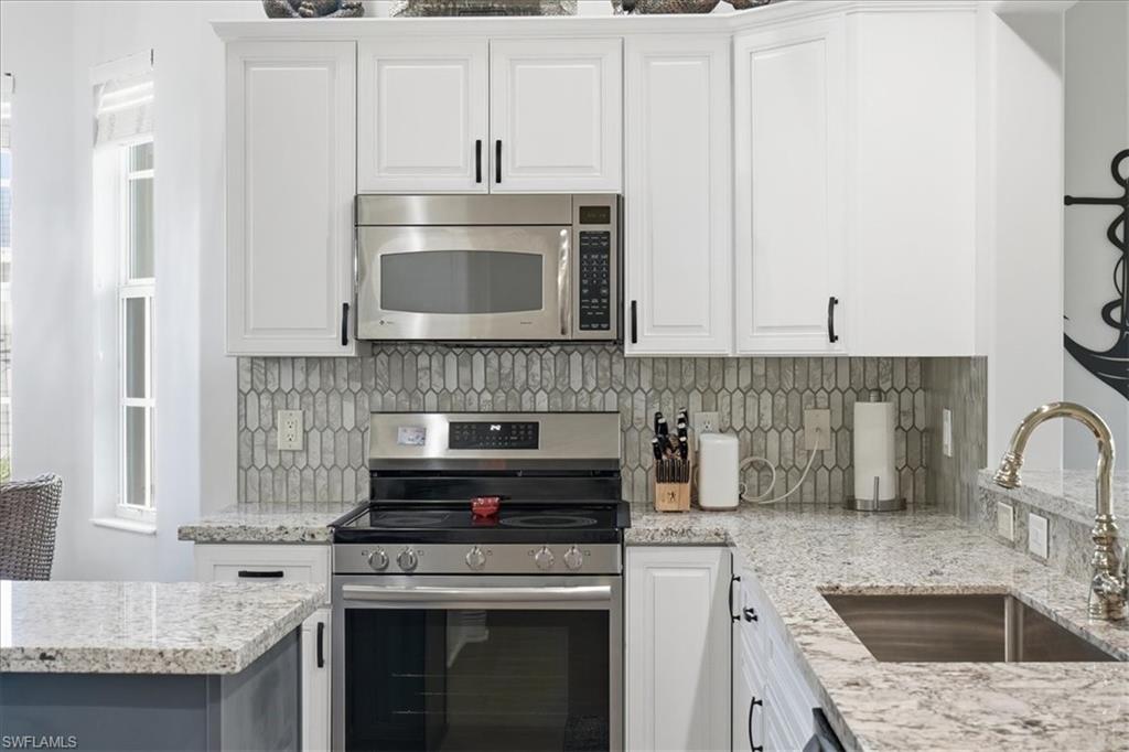 HAWTHORNE - Residential Lease
