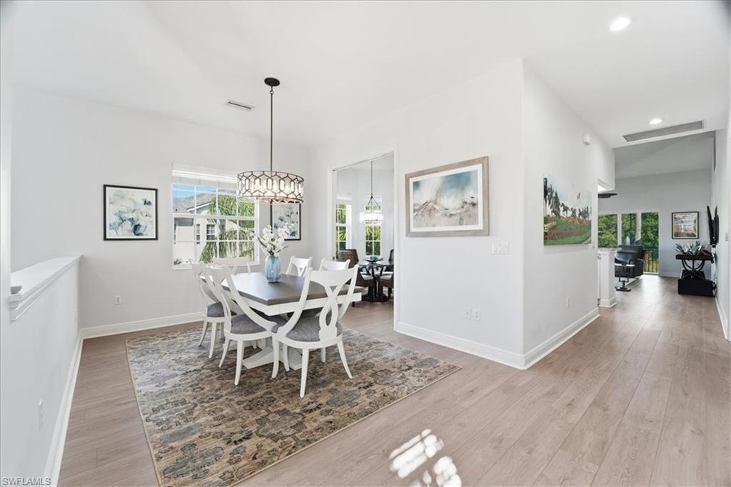 HAWTHORNE - Residential Lease