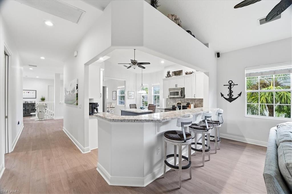 HAWTHORNE - Residential Lease