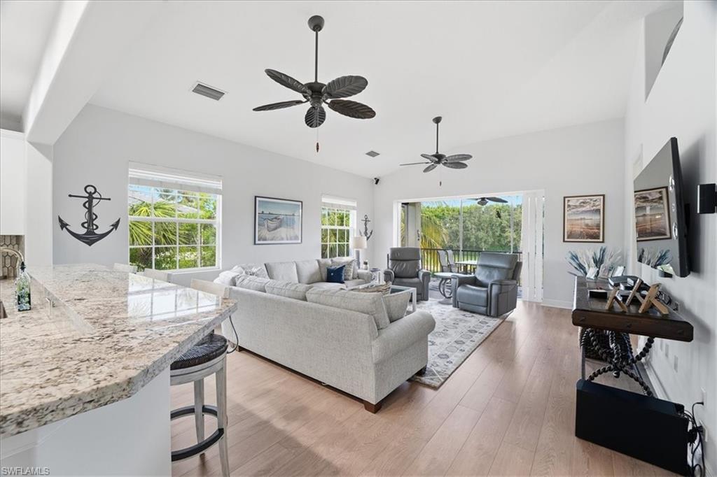 HAWTHORNE - Residential Lease