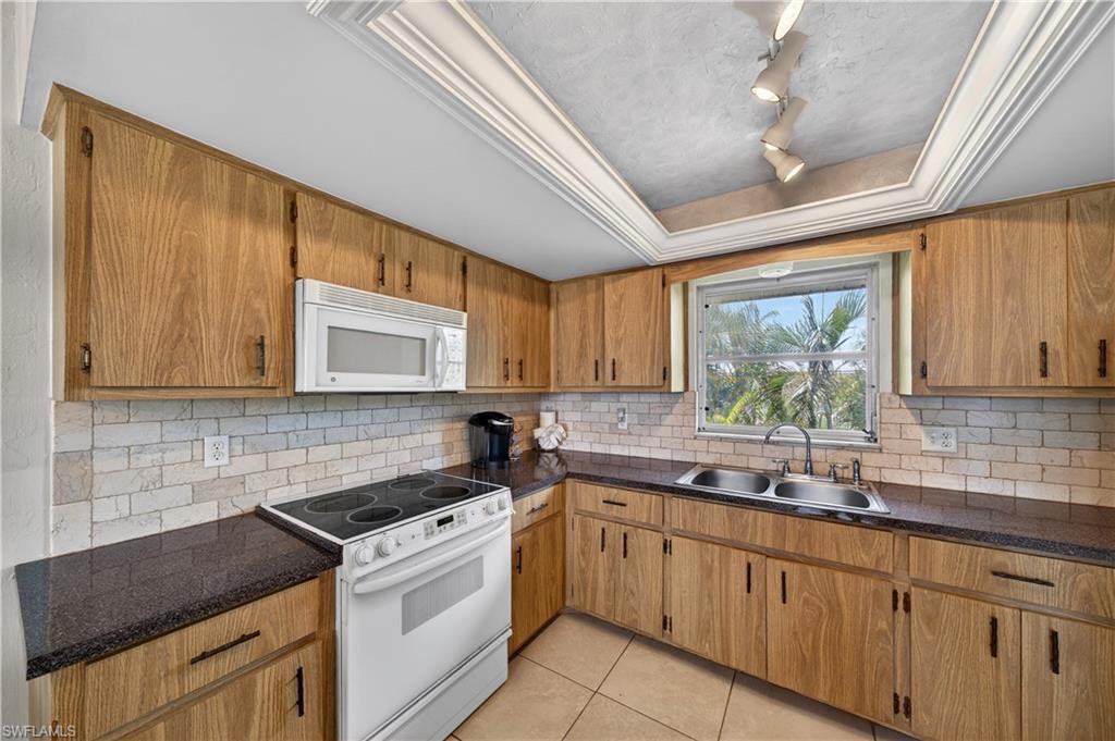 EUCALYPTUS PARK - Residential Income