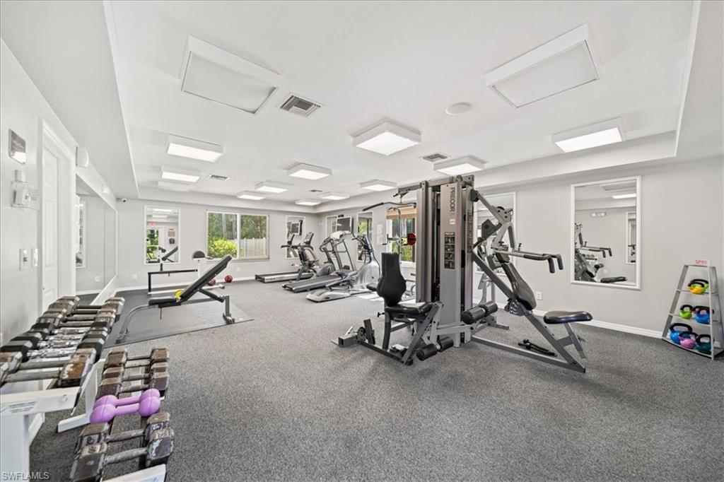 IBIS CLUB INTERNATIONAL - Residential Lease
