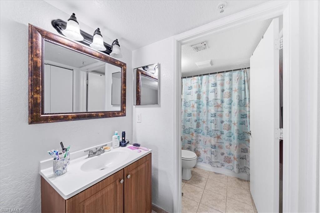 IBIS CLUB INTERNATIONAL - Residential Lease