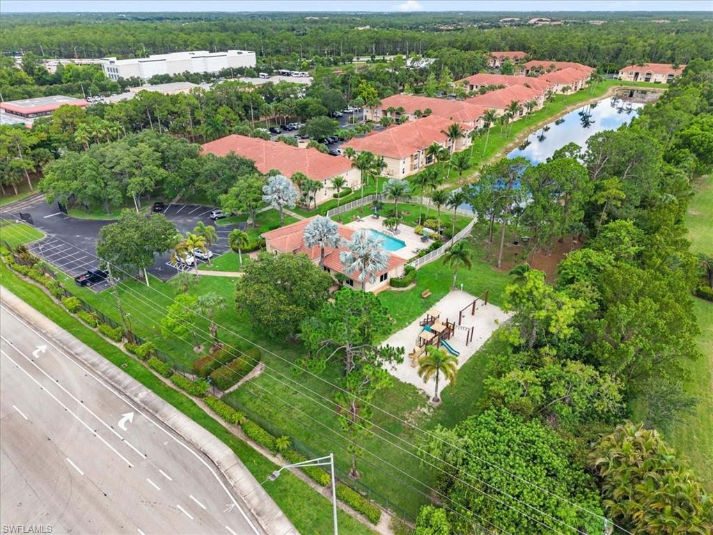 IBIS CLUB INTERNATIONAL - Residential Lease