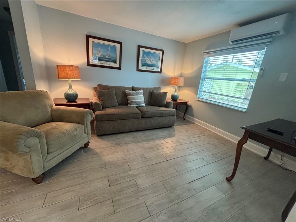 BONITA SPRINGS - Residential Income