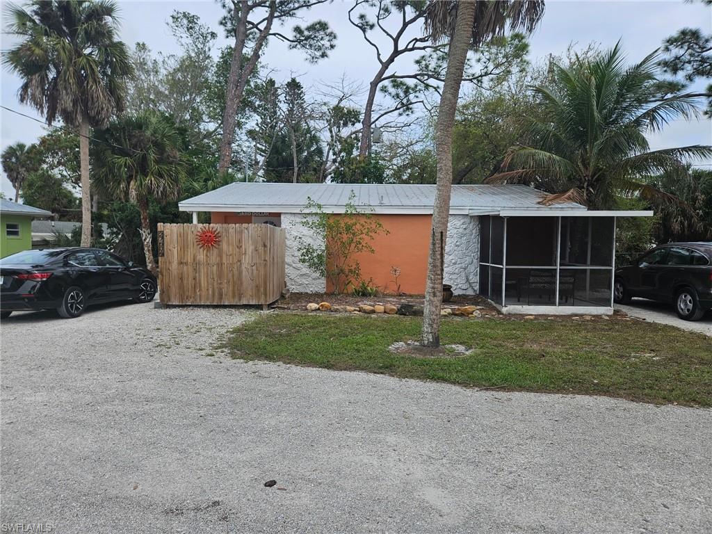 BONITA SPRINGS - Residential Income